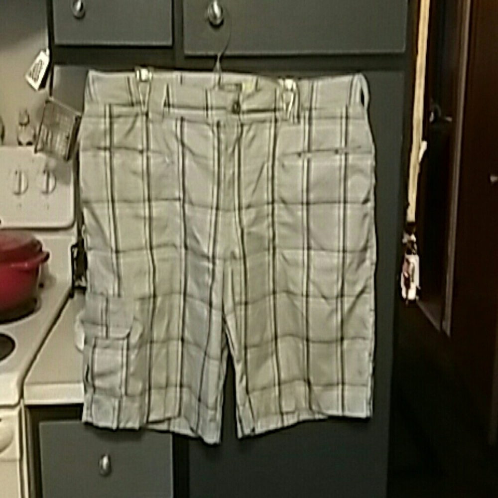 women's 19 inch shorts